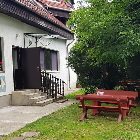 Muskátli Apartman *