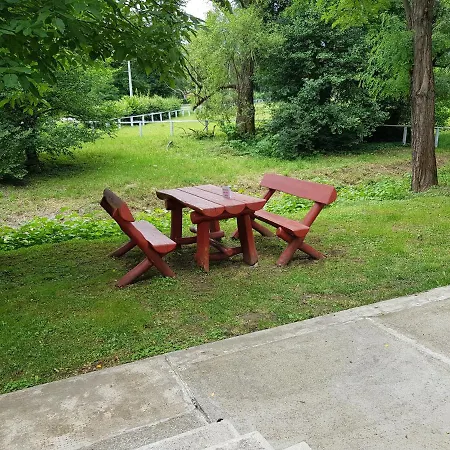 Muskátli Apartman Apartamento *